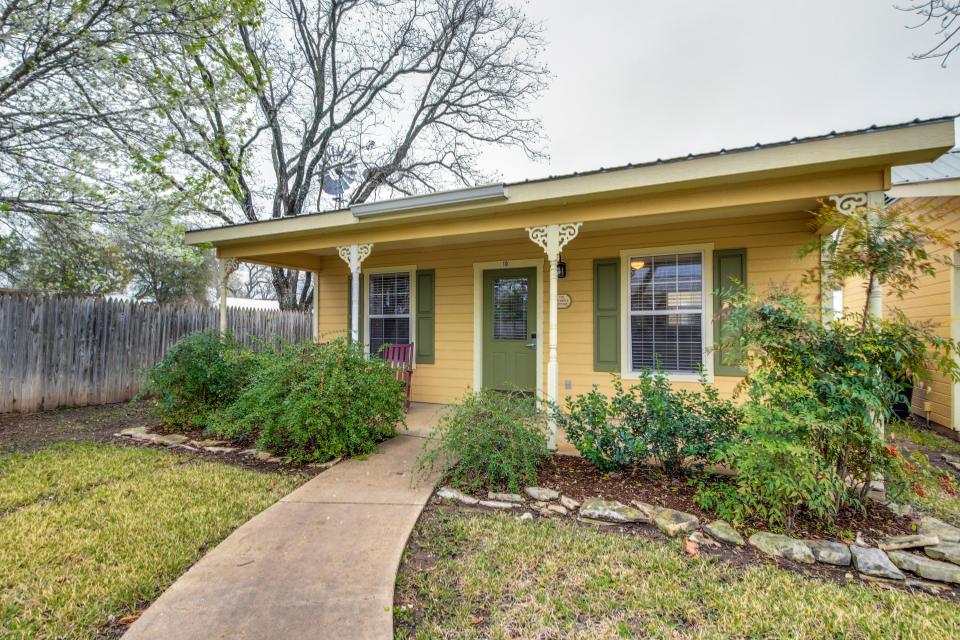 Fredericksburg Bed and Breakfast All Seasons