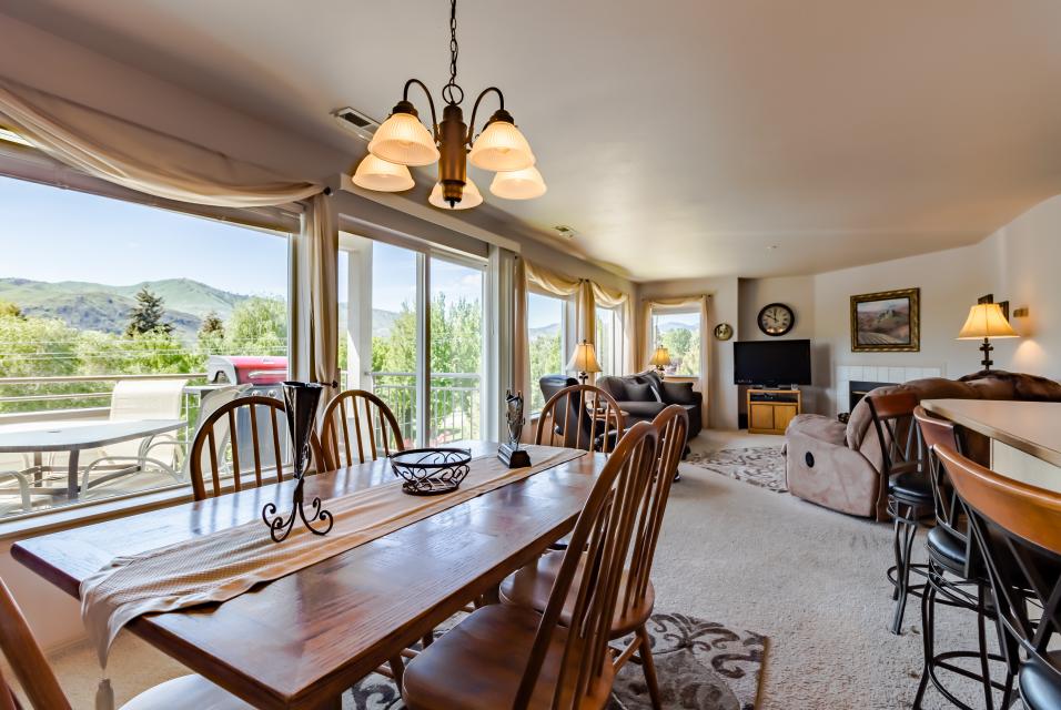 Lake Chelan Vacation Rentals My Chelan Vacation